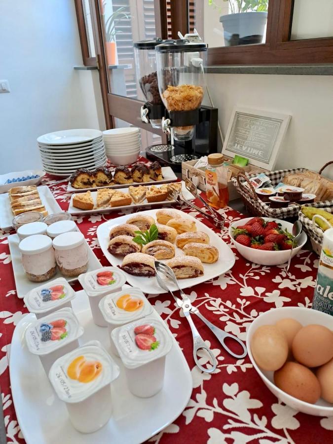 La Vie Fuille Bed And Breakfast Riposto Dış mekan fotoğraf