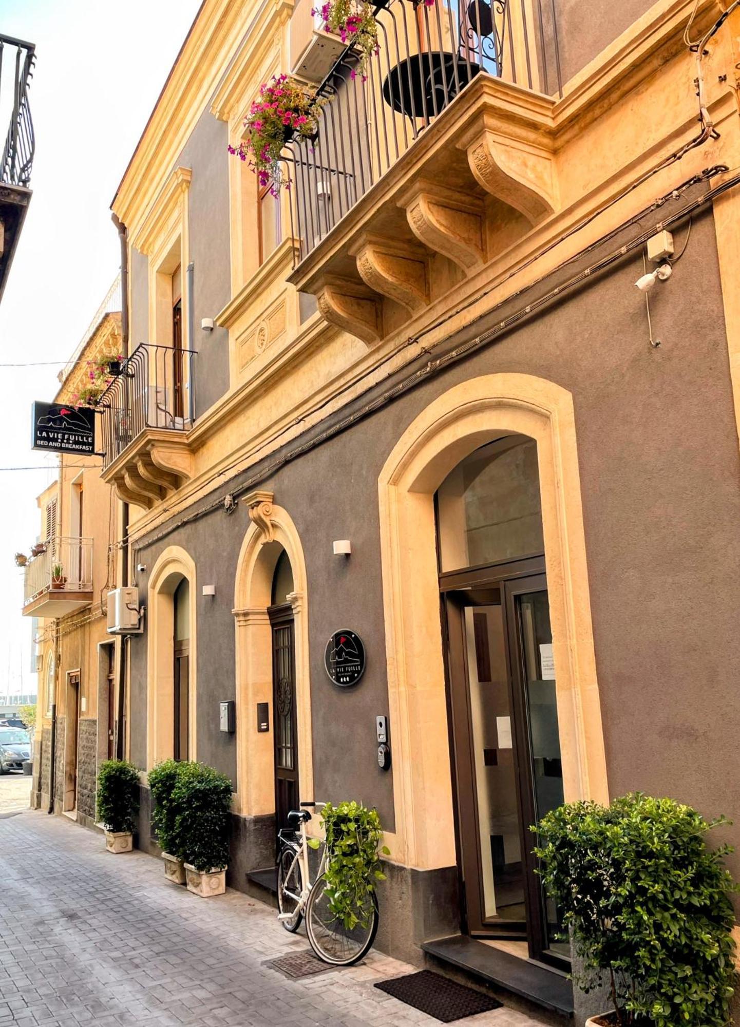 La Vie Fuille Bed And Breakfast Riposto Dış mekan fotoğraf